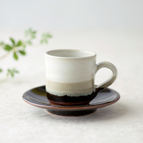 益子焼 佐久間藤也作 掛合コーヒー碗皿 益子焼 佐久間藤也作 掛合コーヒー碗皿